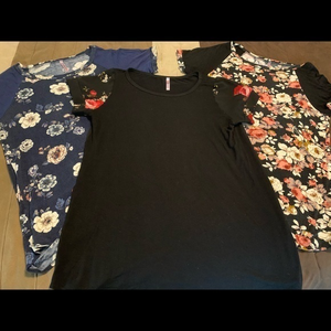 Set‎ of 3 Tops